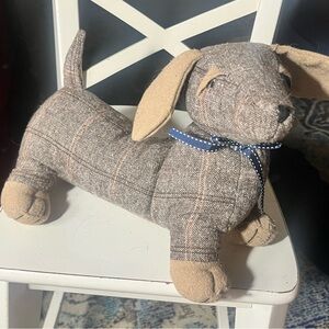 Dachshund pedigree dog doorstop.